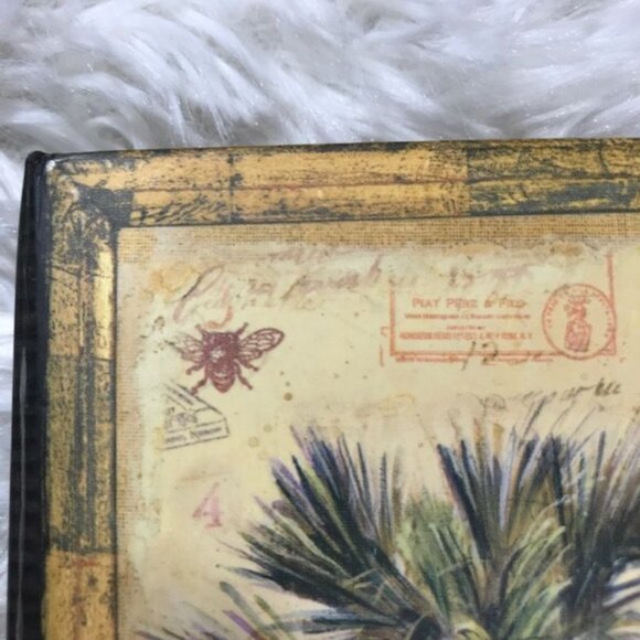 Palm Tree Travel Stamp Agenda Calendar Notes Trifold Magnetic Closure Planner - Picture 3 of 16